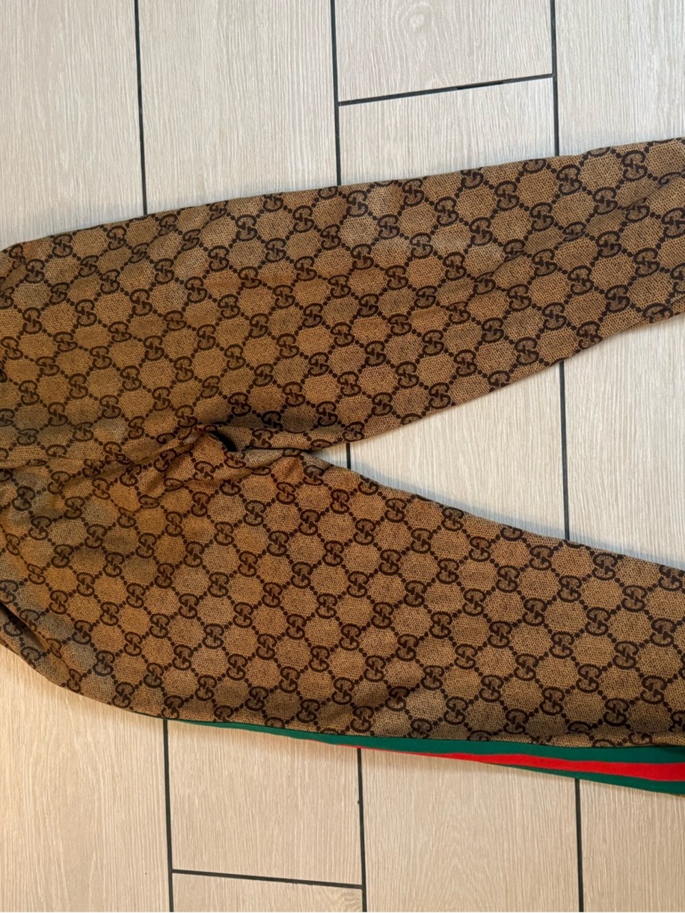 Preloved Gucci Brown Monogram Track Pants size xl - Picture 12 of 13